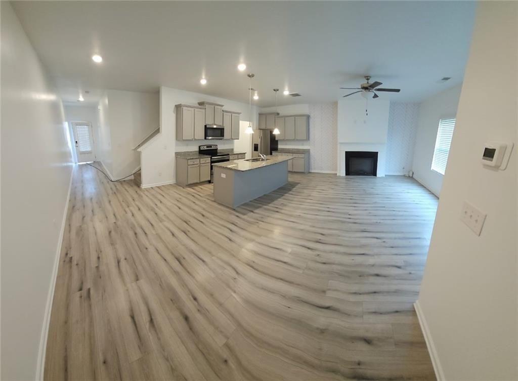 7490 Knoll Hollow Road Lithonia, GA 30058 - Photo 2 of 10