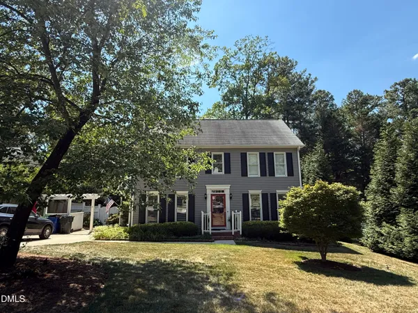 $575,000 | 807 Temple Street, Raleigh, NC 27609