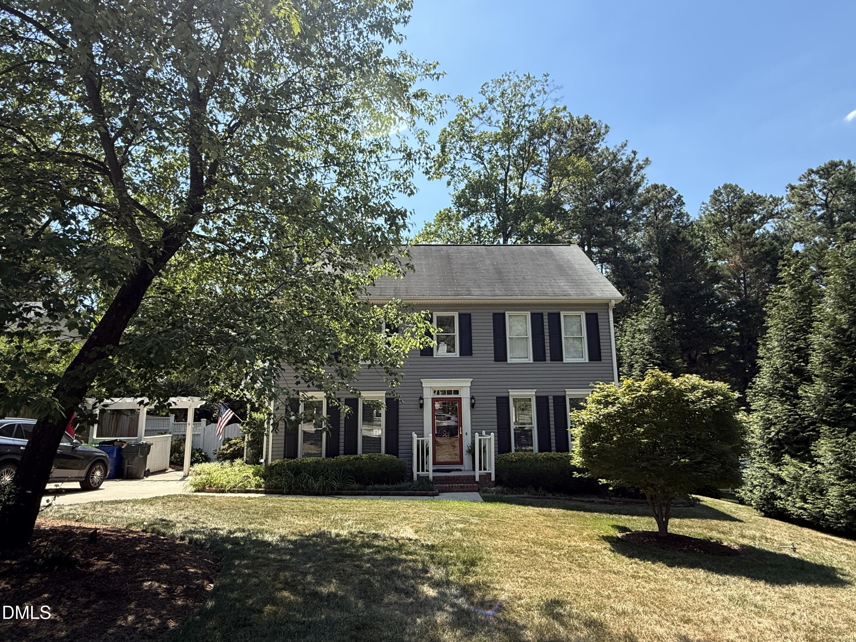 807 Temple Street Raleigh, NC 27609 - Photo 1 of 10