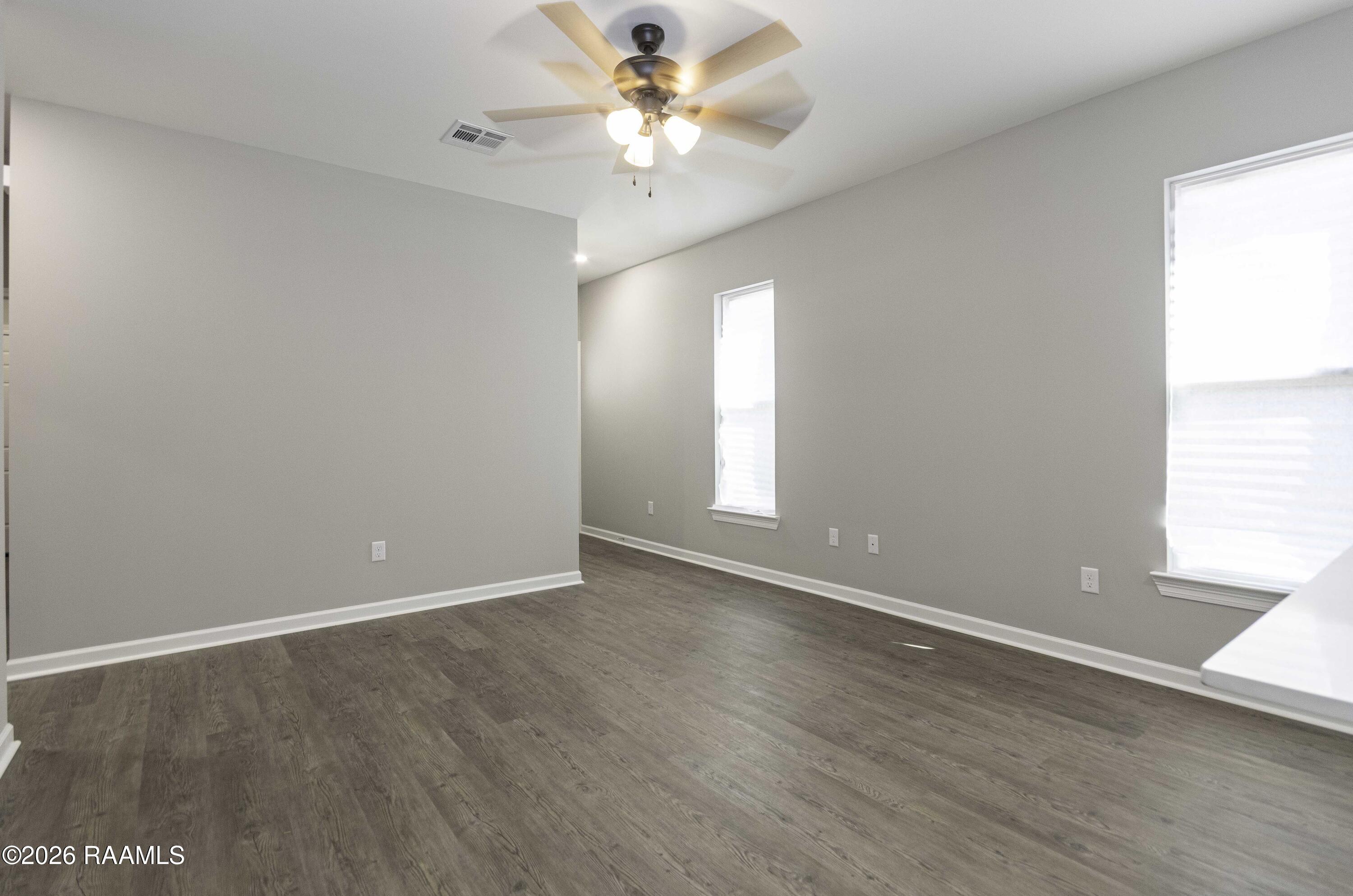 100 Jantz Lafayette, LA 70506 - Photo 7 of 20 Living Room 1
