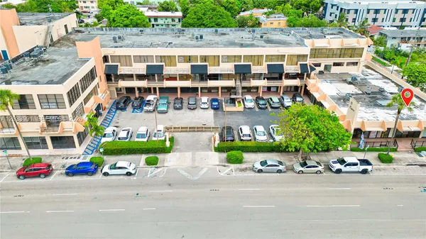 $6,400 | 304 Southwest 12th Avenue, Miami, FL 33130