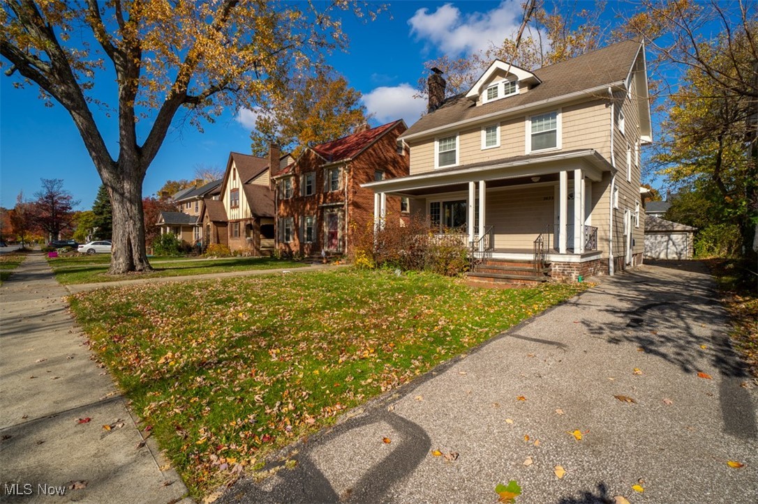 3833 Montevista Road Cleveland, OH 44121 - Photo 3 of 44