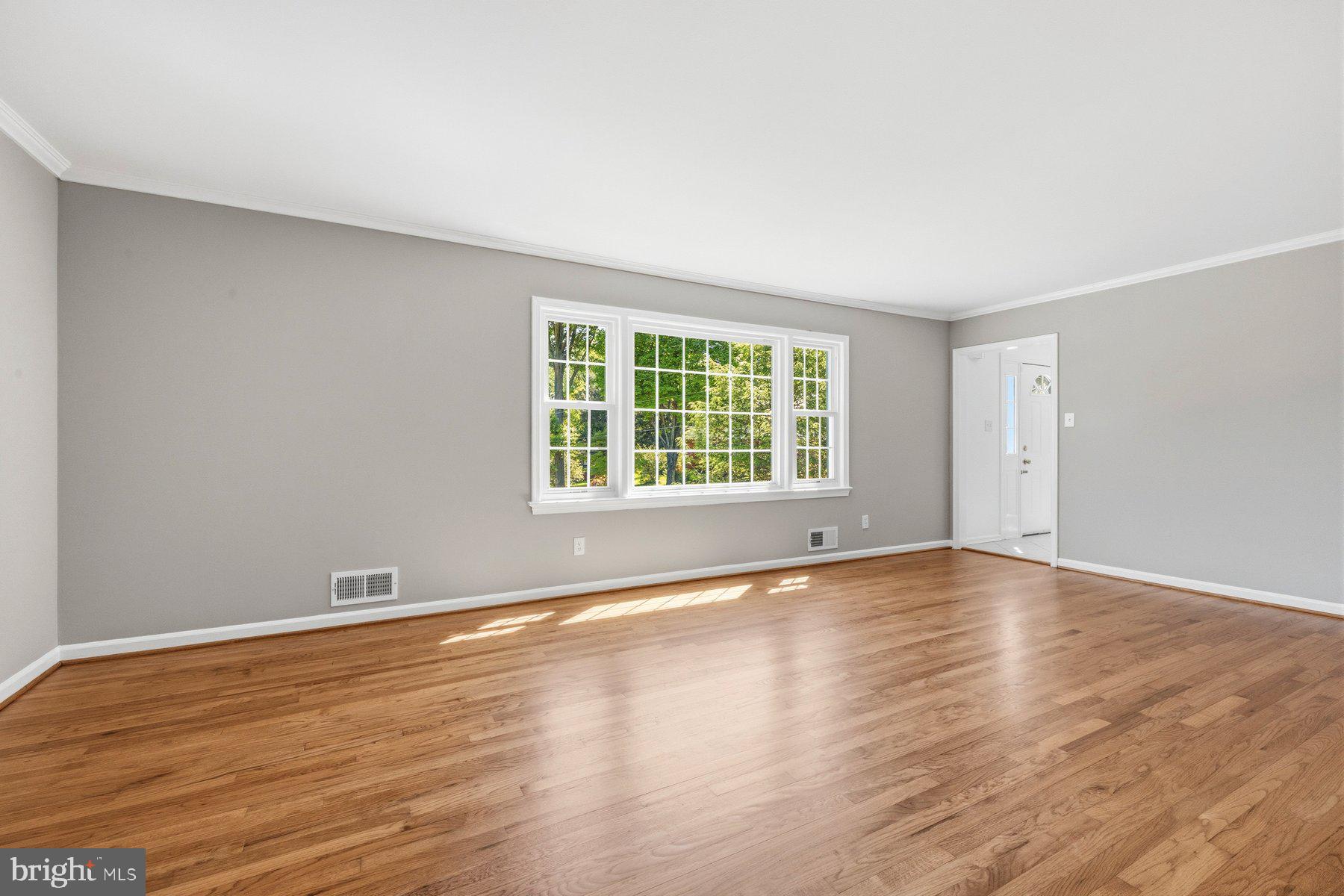 1108 Tiffany Road Silver Spring, MD 20904 - Photo 6 of 40 Living room (reverse view)