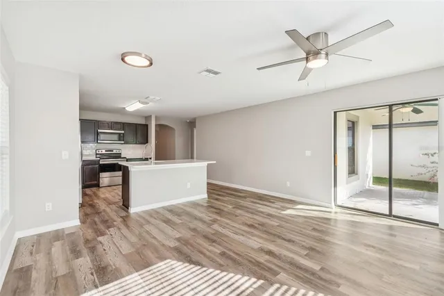 $319,900 | 2277 Caspian Drive, Lakeland, FL 33805