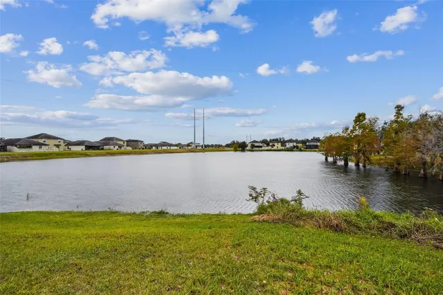 $319,900 | 2277 Caspian Drive, Lakeland, FL 33805