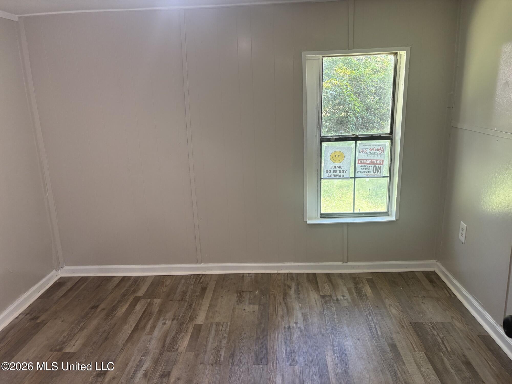 4607 Briggs Street Moss Point, MS 39563 - Photo 8 of 13 IMG_1634