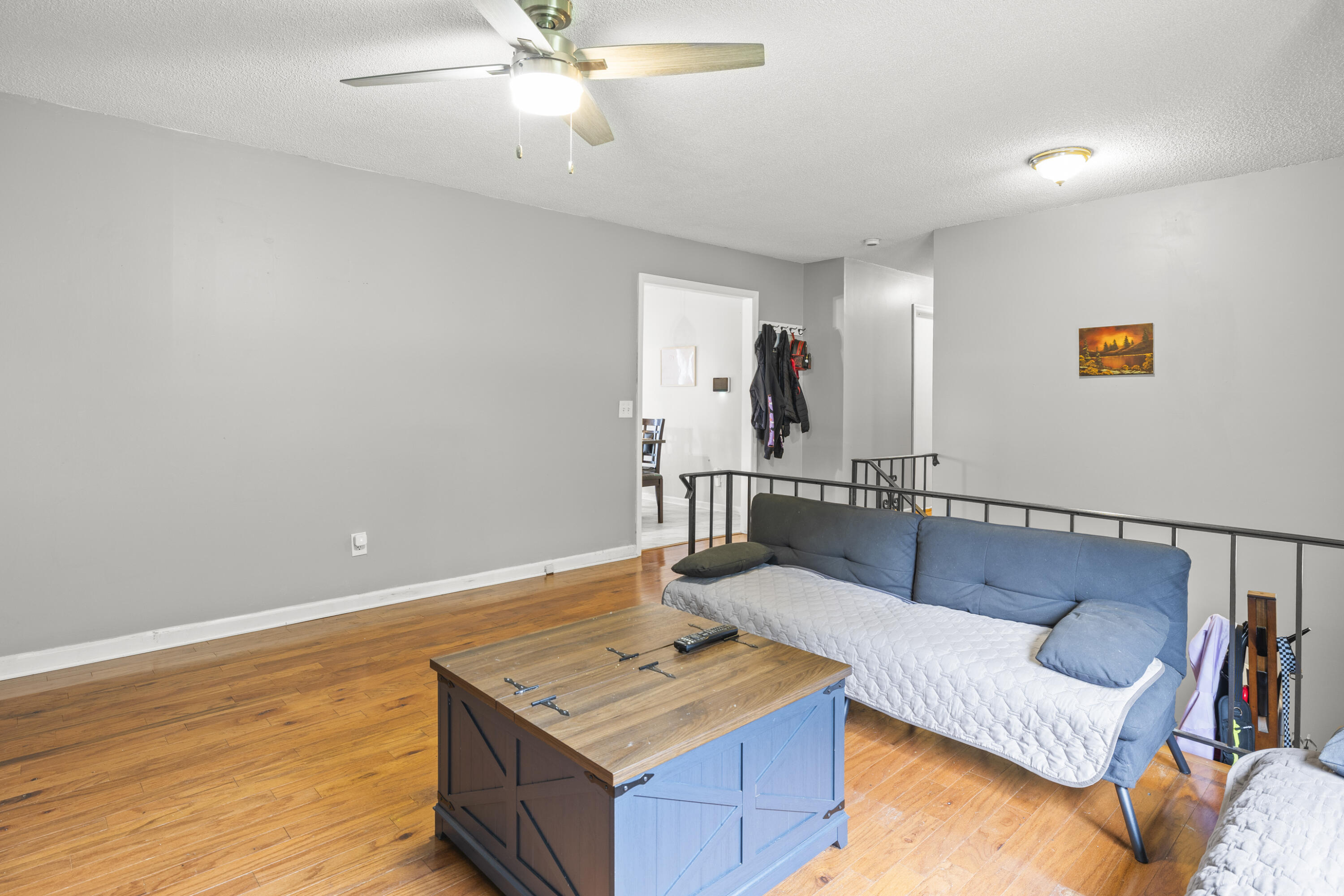 1076 Carol Jean Trail, Unit 22 Hixson, TN 37343 - Photo 5 of 32 Living Room