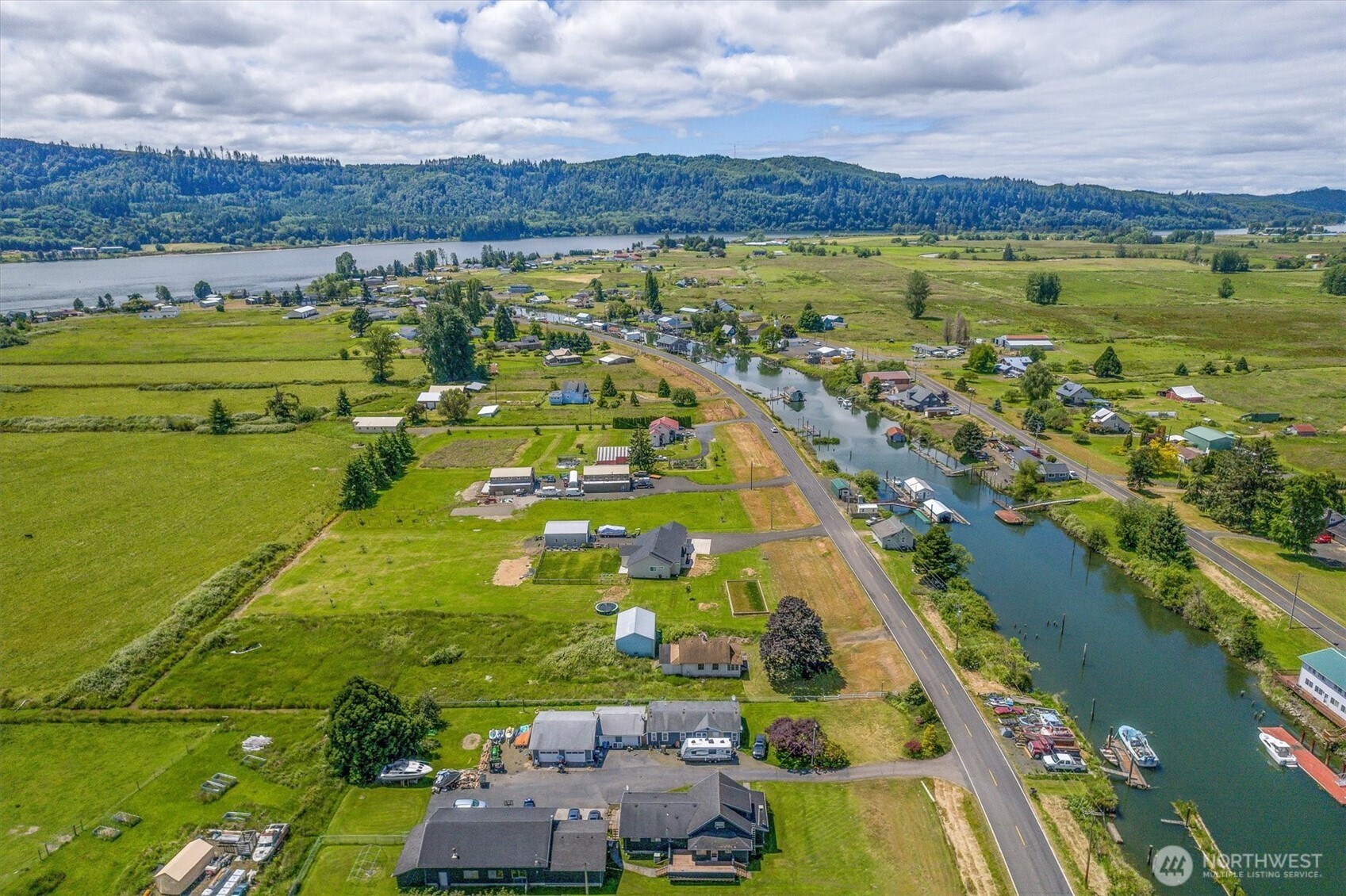 159 South Welcome Slough Road Cathlamet, WA 98612 - Photo 8 of 38 Gallery Image 8