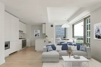 $5,800 | 135 Seaport Boulevard, Unit 1211, Boston, MA 02210