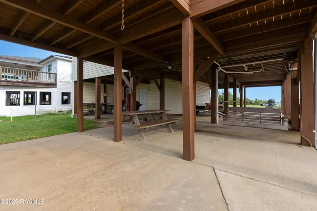 $385,000 | 4998 Airhart Road, Unit A, Lake Charles, LA 70605