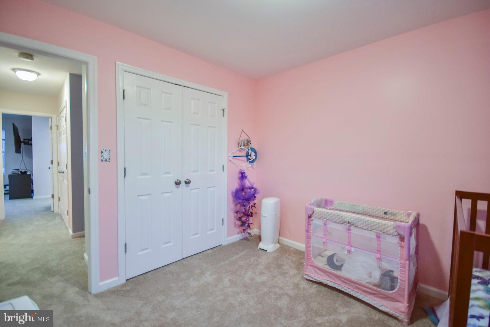 417 East 6th Avenue Ranson, WV 25438 - Photo 17 of 47