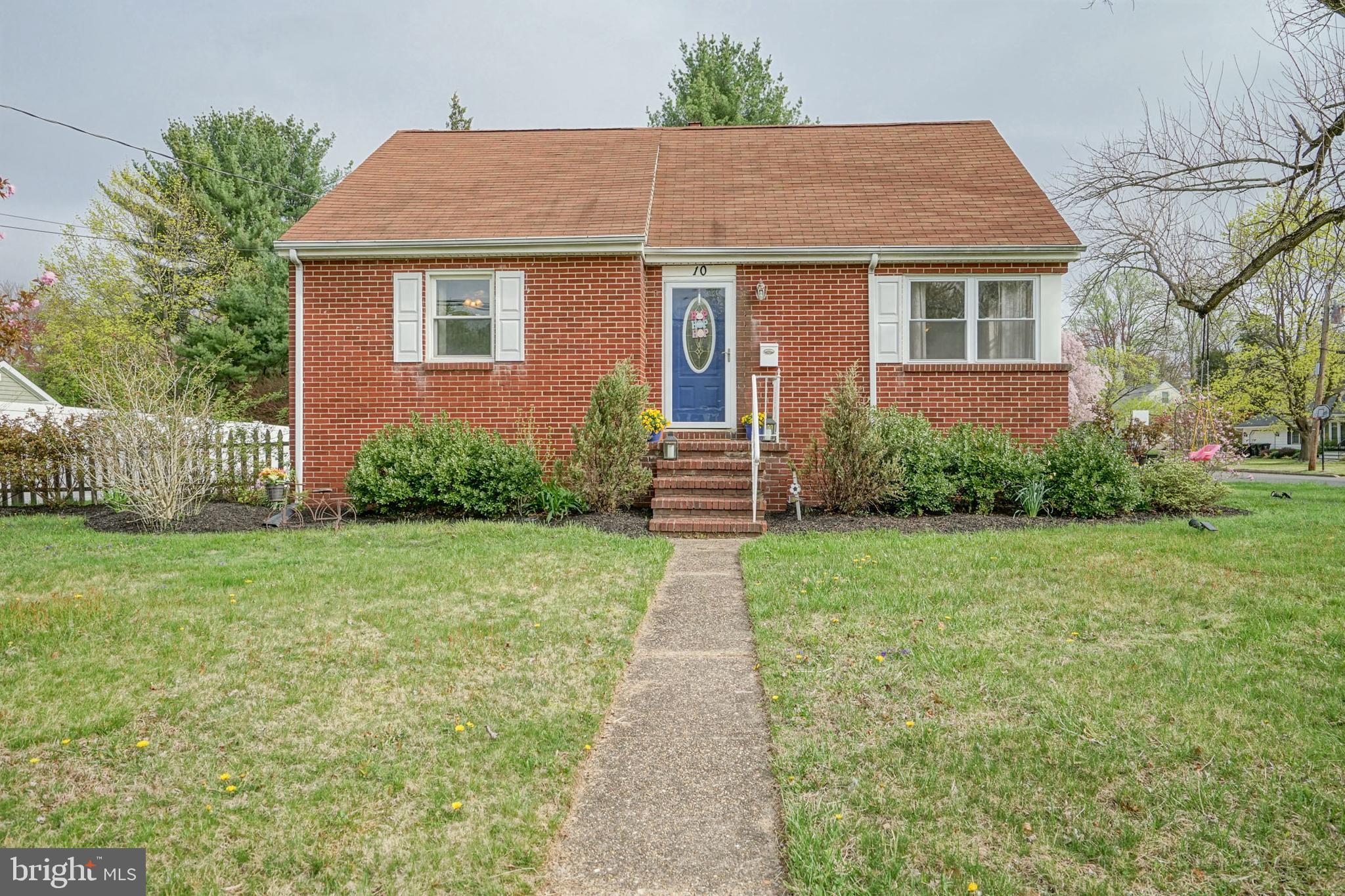 10 Ridgeview Avenue Berlin, NJ 08009 - Photo 1 of 37