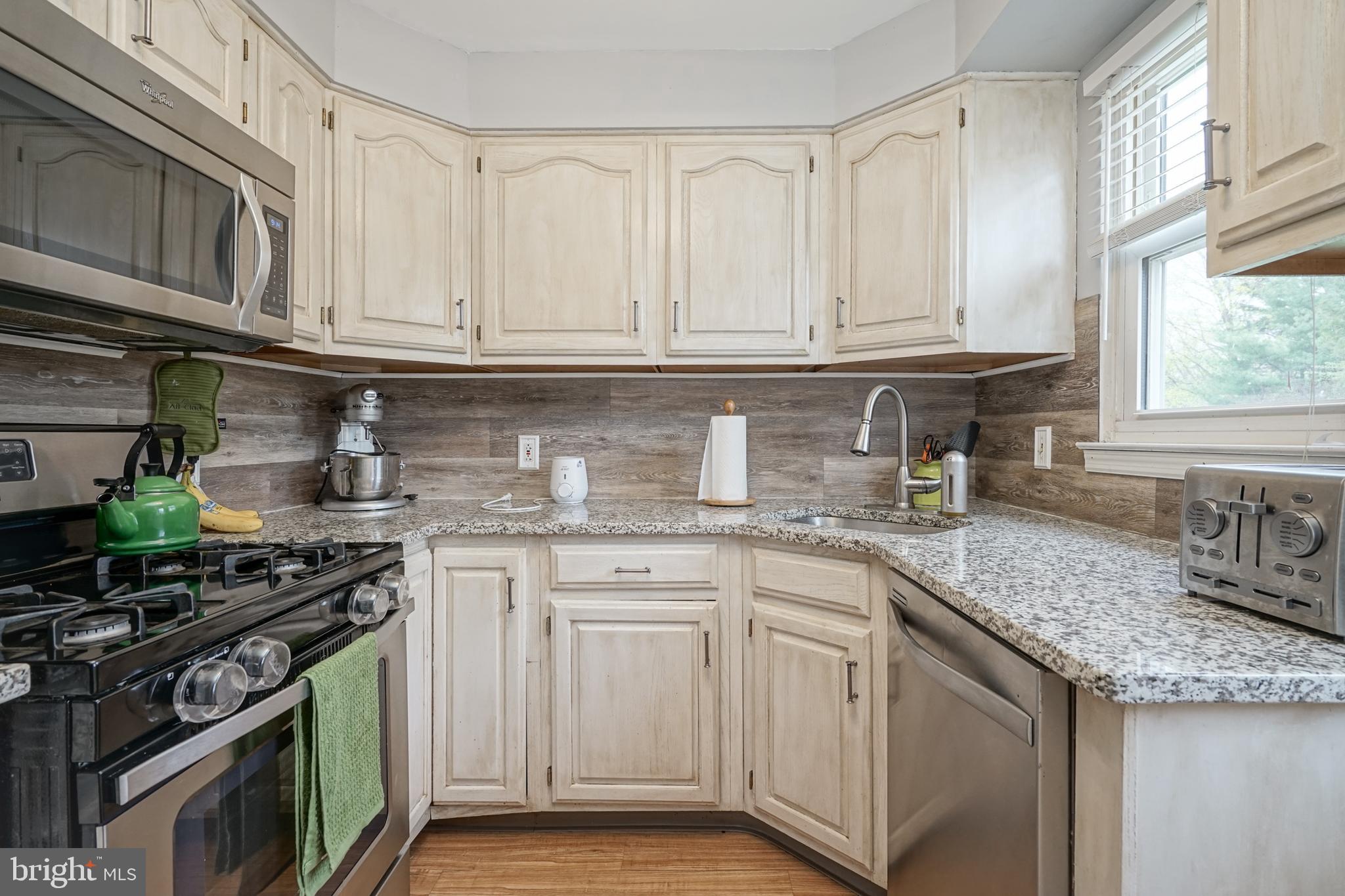 10 Ridgeview Avenue Berlin, NJ 08009 - Photo 9 of 37