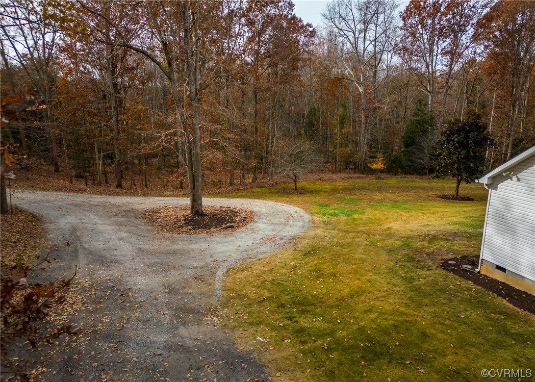 2496 Three Bridge Road Powhatan, VA 23139 - Photo 17 of 49 Gallery Image 17