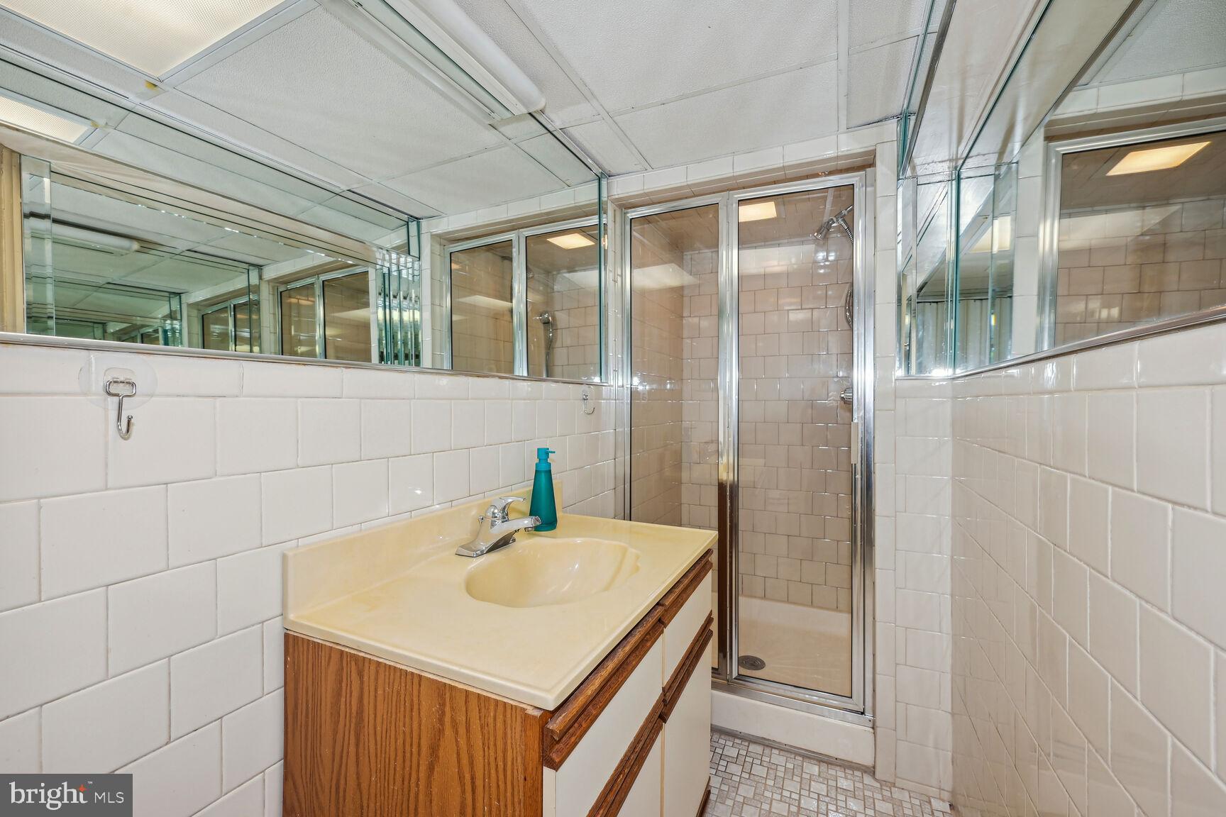 239 Gibbsboro Road Clementon, NJ 08021 - Photo 18 of 25 Full Bath Basement