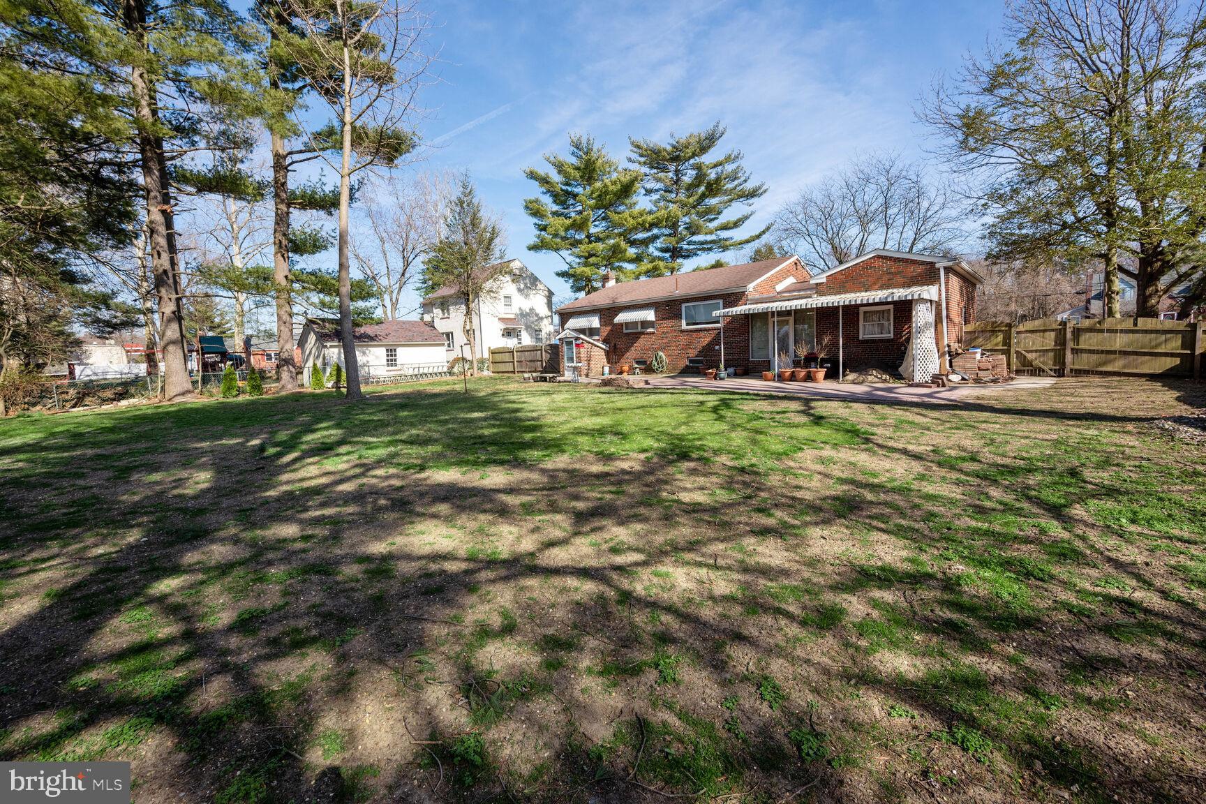 239 Gibbsboro Road Clementon, NJ 08021 - Photo 25 of 25 Spacious yard for Inground Pool