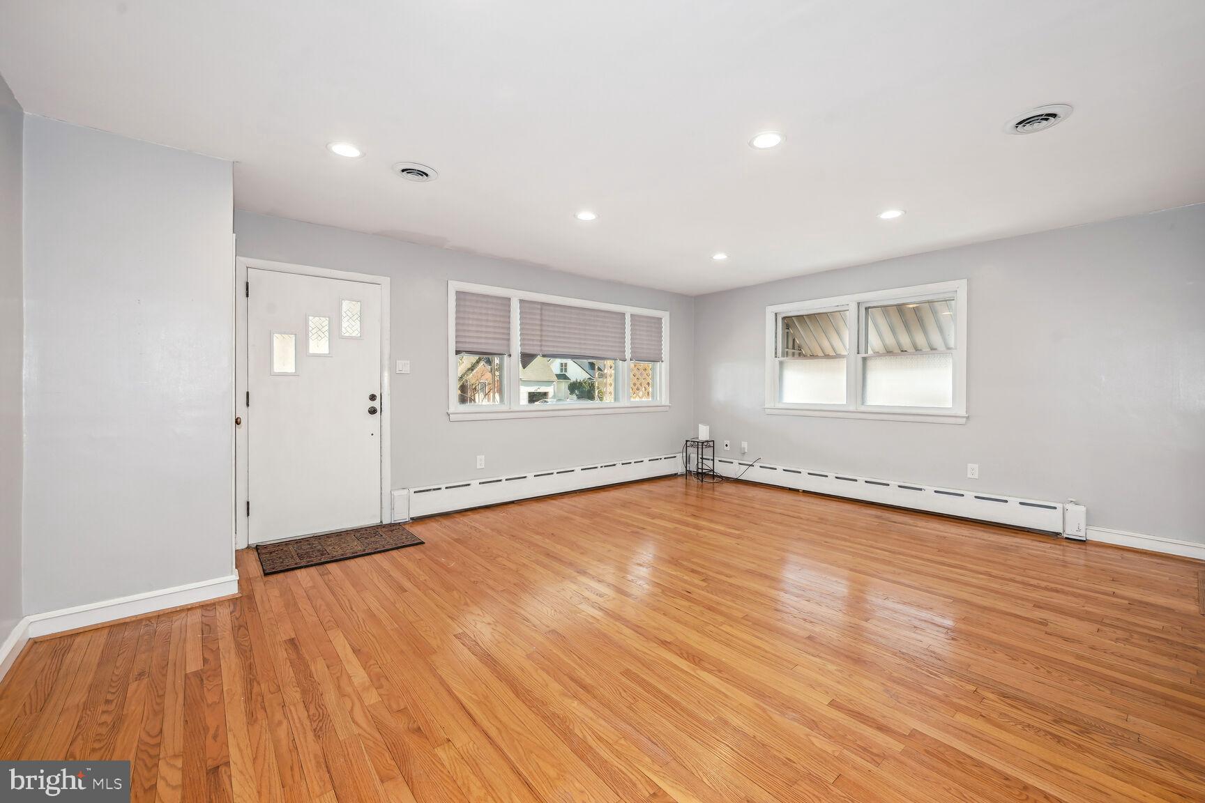 239 Gibbsboro Road Clementon, NJ 08021 - Photo 7 of 25