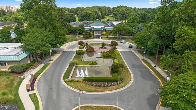 $524,900 | 2901 South Leisure World Boulevard, Unit 233, Silver Spring, MD 20906