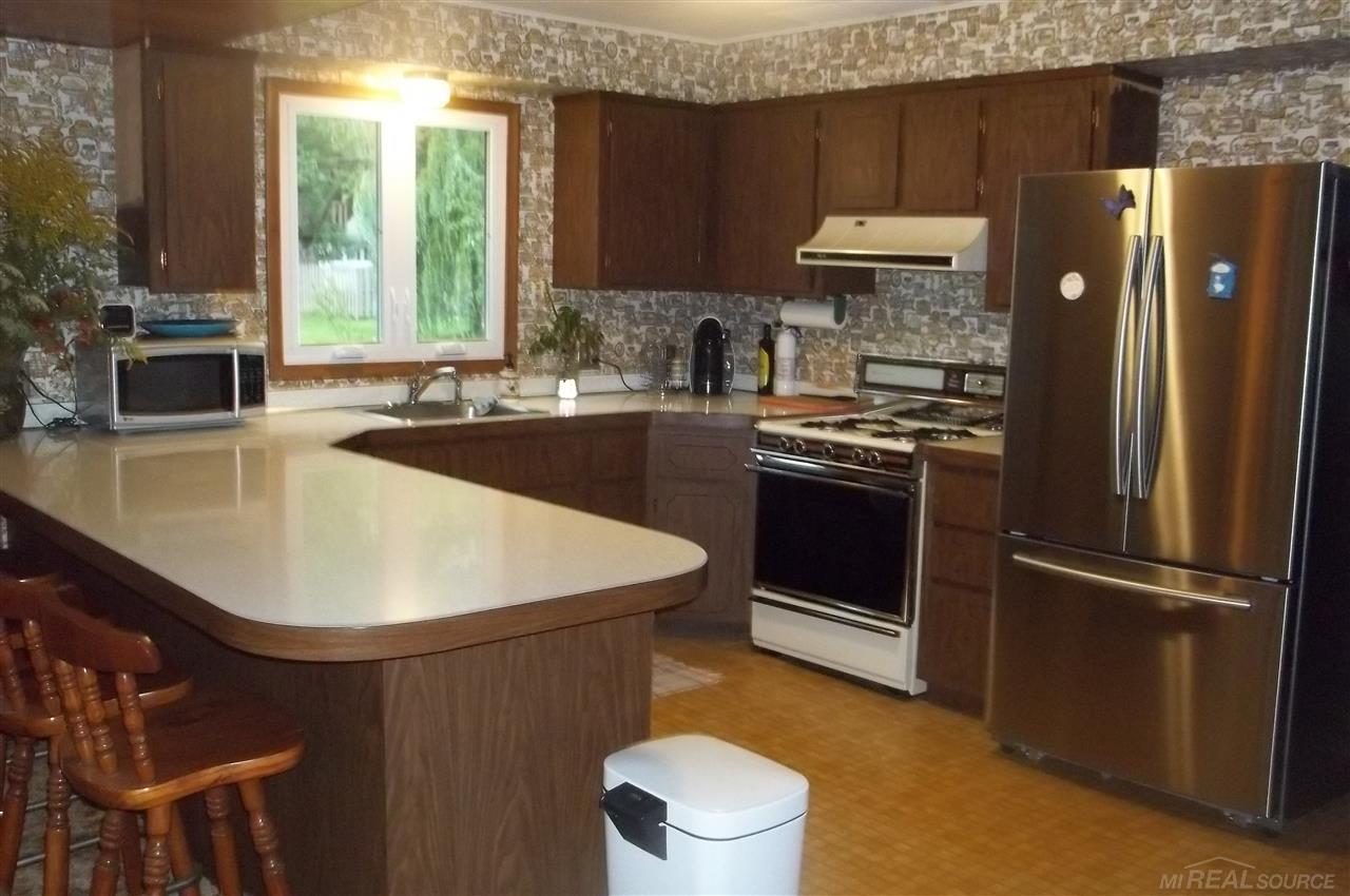 7473 Cardinal Road Lexington, MI 48450 - Photo 5 of 30