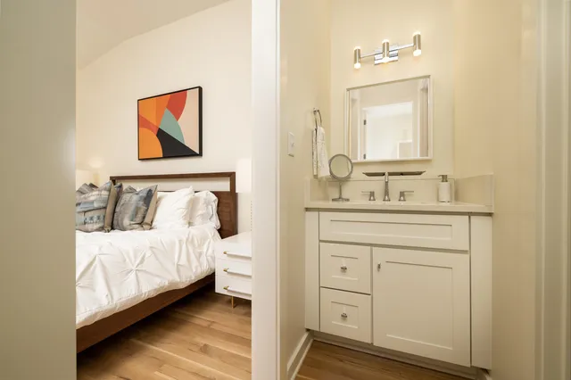 $3,700 | 2244 Young Avenue, Memphis, TN 38104