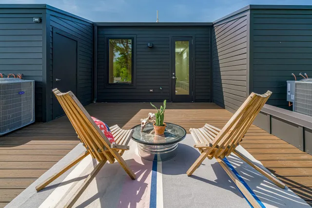 $3,700 | 2244 Young Avenue, Memphis, TN 38104