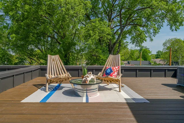 $3,700 | 2244 Young Avenue, Memphis, TN 38104