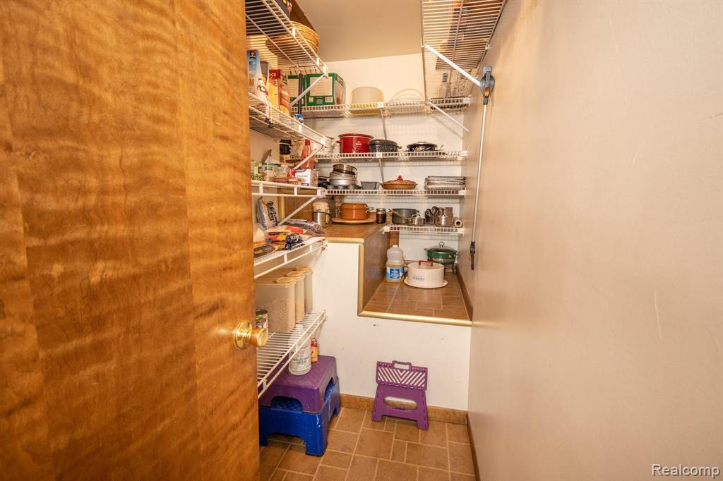 28005 Inkster Road Farmington Hills, MI 48334 - Photo 21 of 60 Gallery Image 21