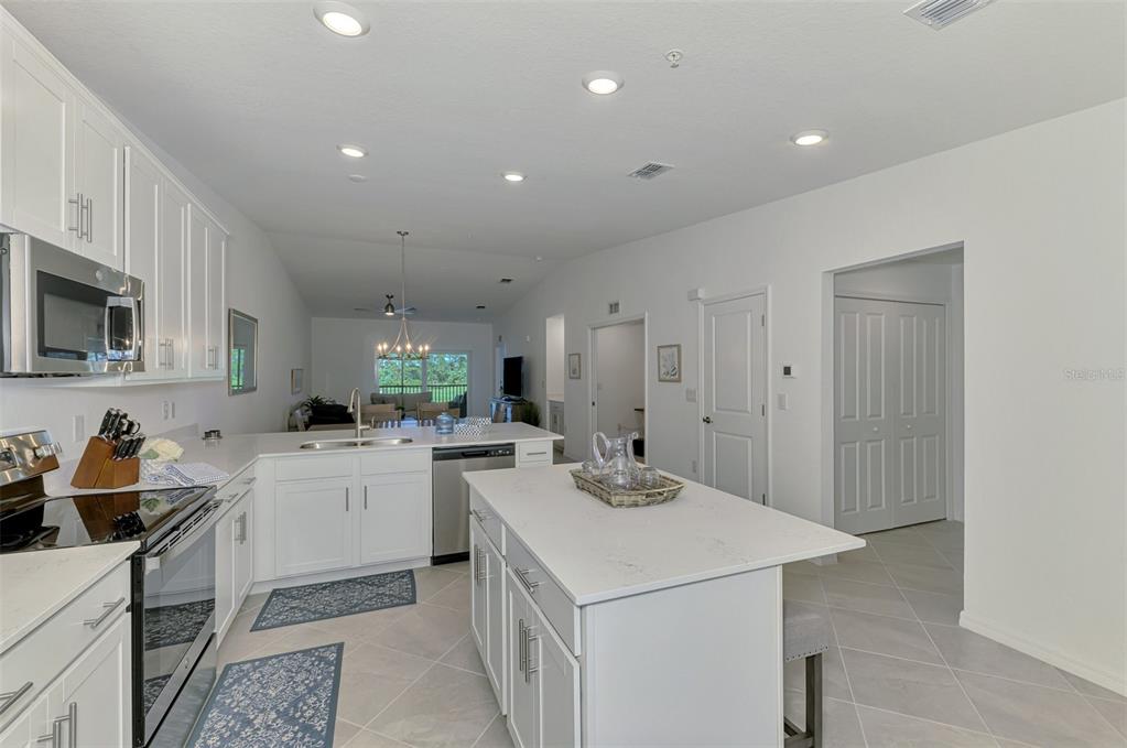 12470 Wellen Golf Street, Unit 207 Venice, FL 34293 - Photo 12 of 35