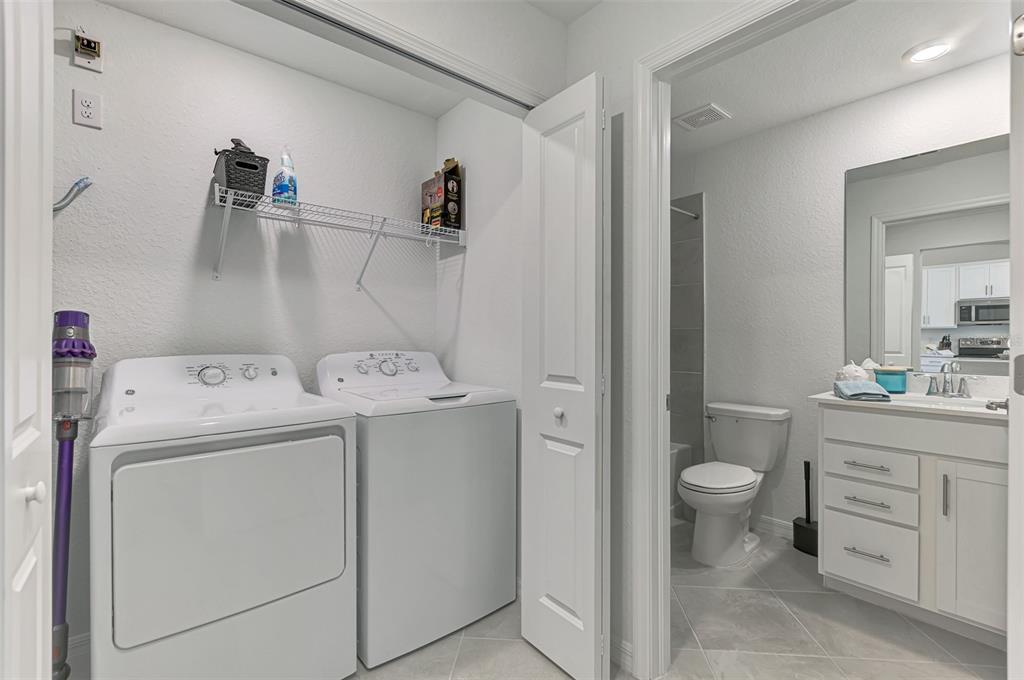 12470 Wellen Golf Street, Unit 207 Venice, FL 34293 - Photo 25 of 35