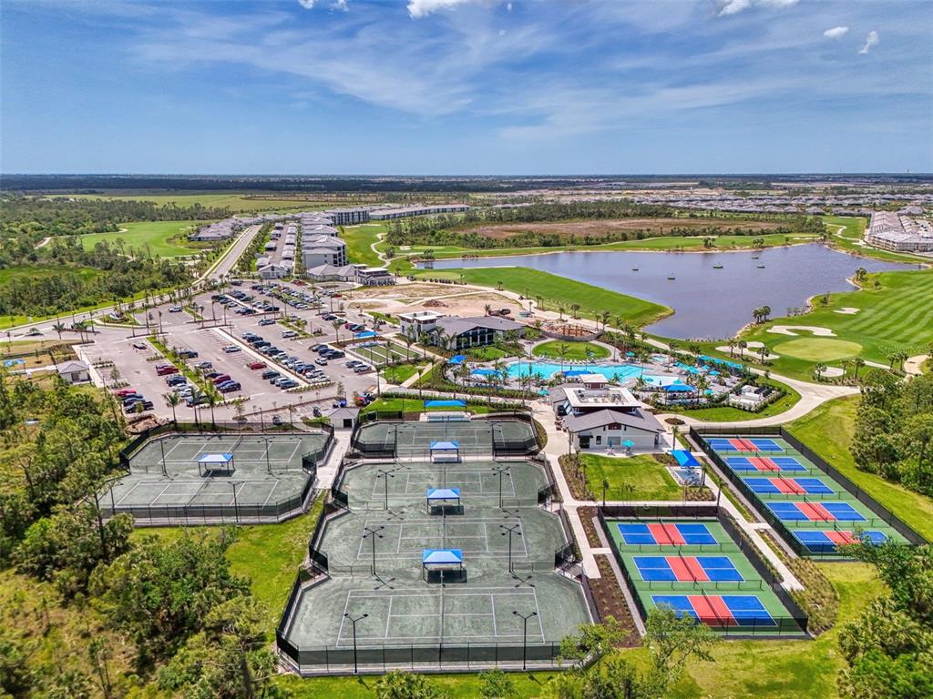 12470 Wellen Golf Street, Unit 207 Venice, FL 34293 - Photo 32 of 35