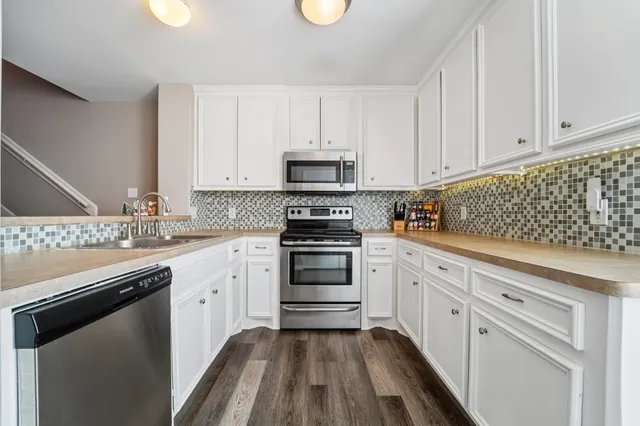 $229,990 | 163 Binnacle Court, Unit B, Willis, TX 77318