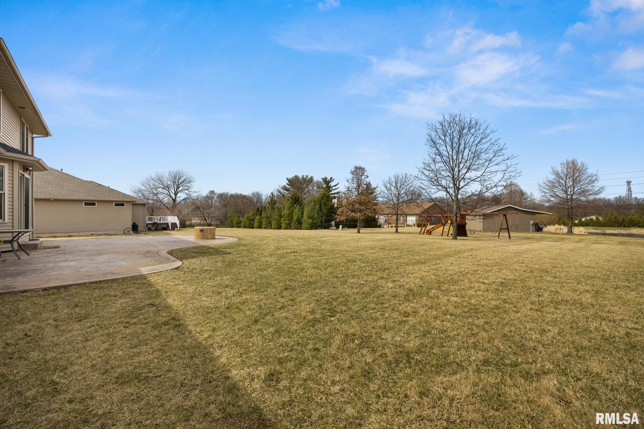 200 Pinehurst Lane Washington, IL 61571 - Photo 36 of 42