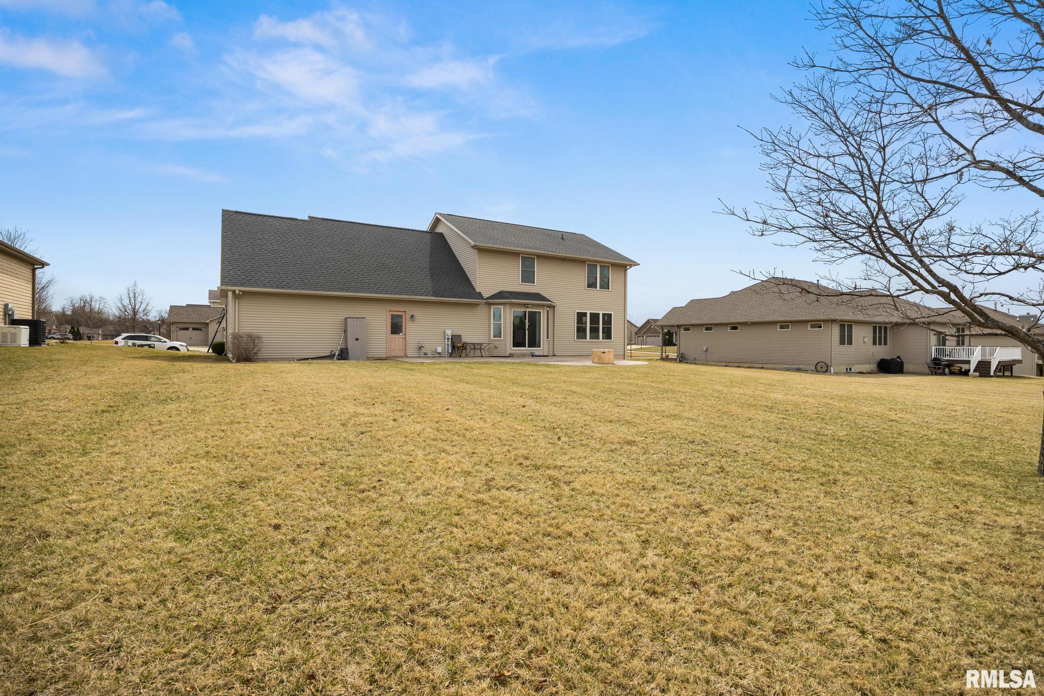 200 Pinehurst Lane Washington, IL 61571 - Photo 37 of 42