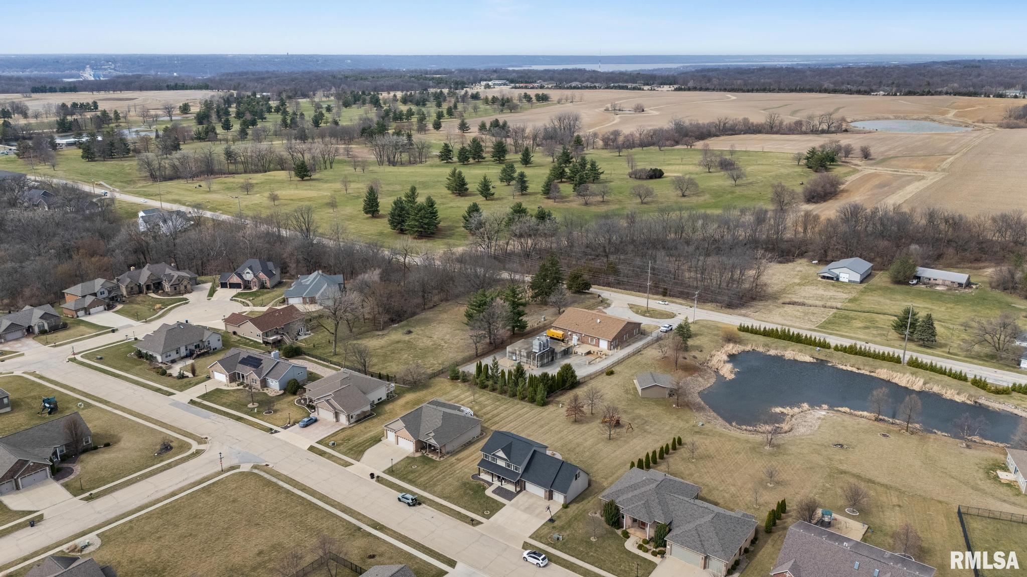 200 Pinehurst Lane Washington, IL 61571 - Photo 39 of 42