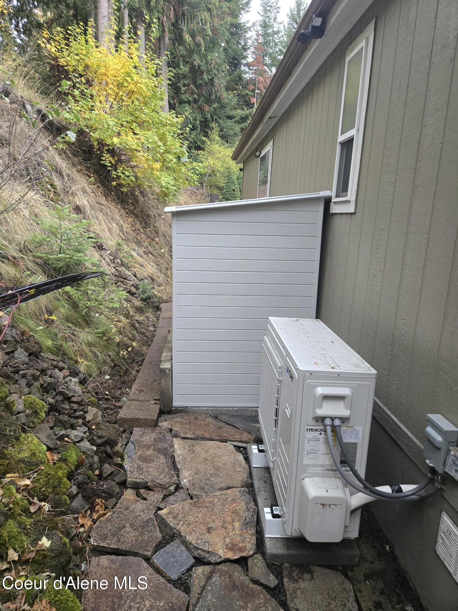 19973 South Watson Road Coeur D'Alene, ID 83814 - Photo 45 of 56 Watsonoutside03