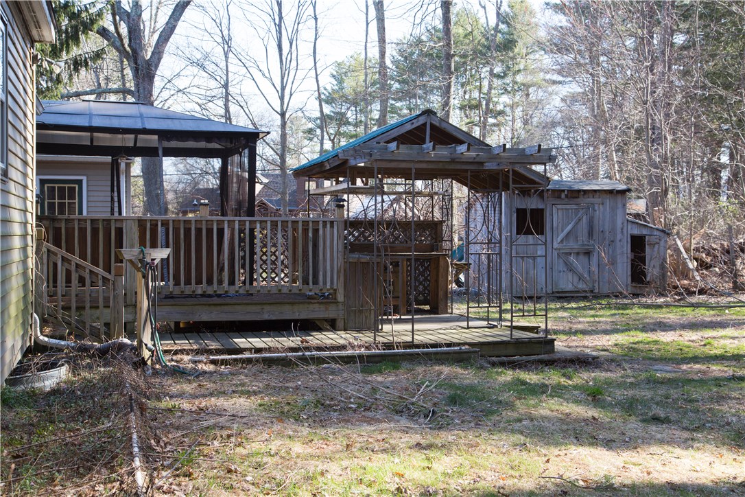 182 Chopmist Hill Road Glocester, RI 02814 - Photo 12 of 15 Gallery Image 12