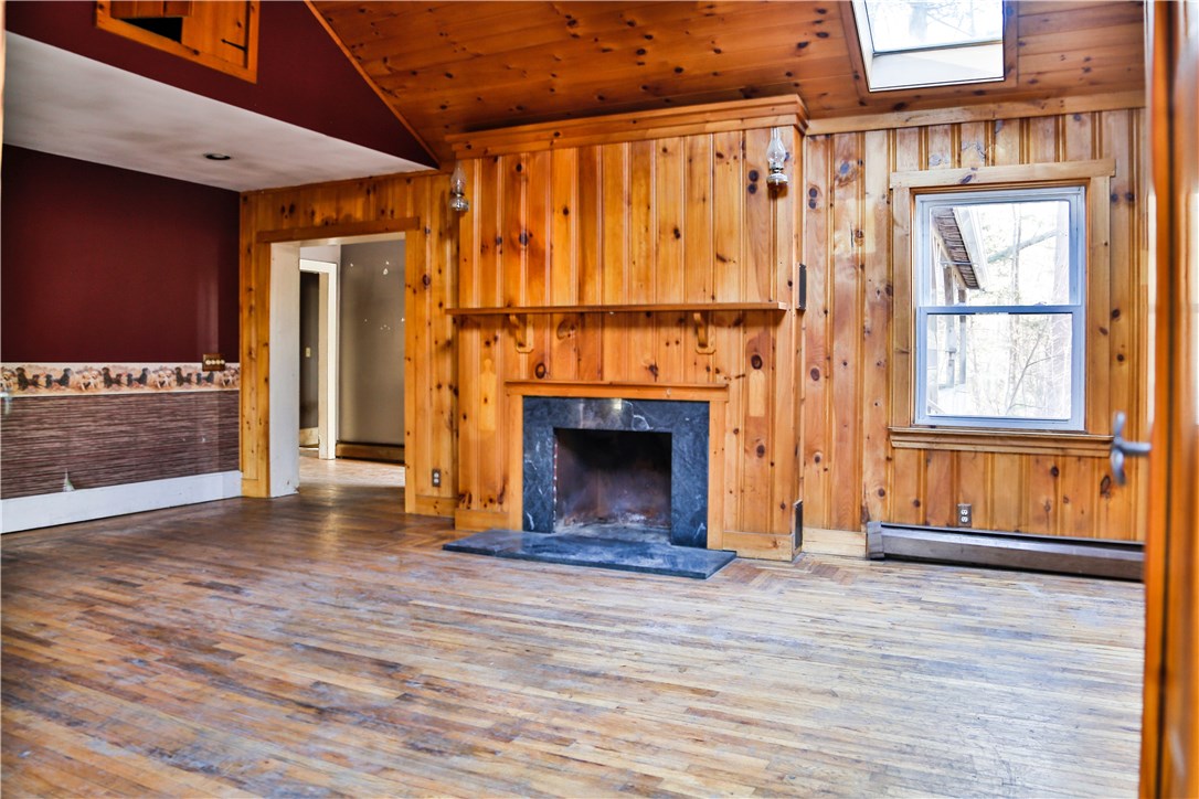 182 Chopmist Hill Road Glocester, RI 02814 - Photo 5 of 15 Gallery Image 5