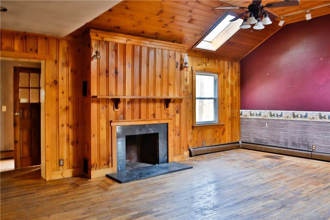 182 Chopmist Hill Road Glocester, RI 02814 - Photo 6 of 15 Gallery Image 6