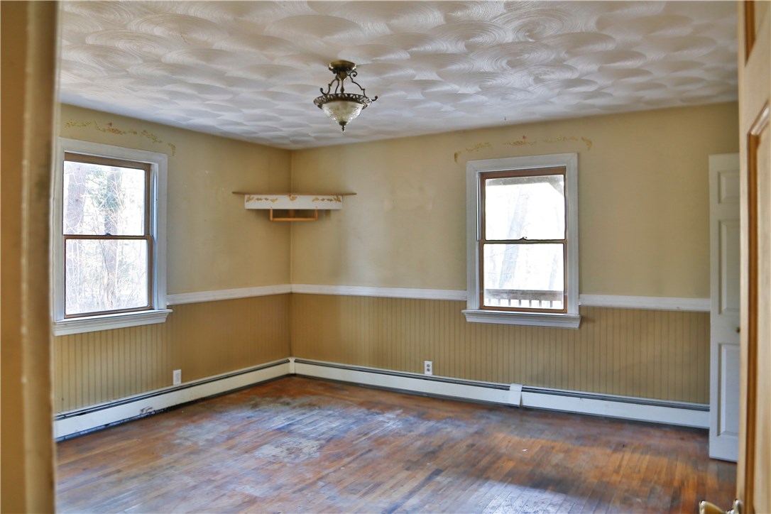 182 Chopmist Hill Road Glocester, RI 02814 - Photo 9 of 15 Gallery Image 9
