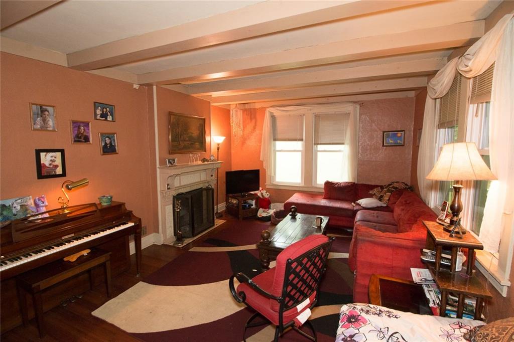 2531 Wickline Road Gibsonia, PA 15044 - Photo 2 of 19 Gallery Image 2