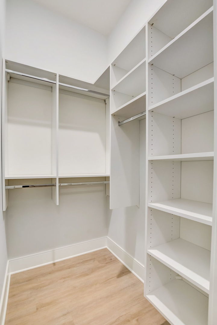 Undisclosed Address Chicago, IL 60607 - Photo 8 of 12 a view of an empty walk in closet