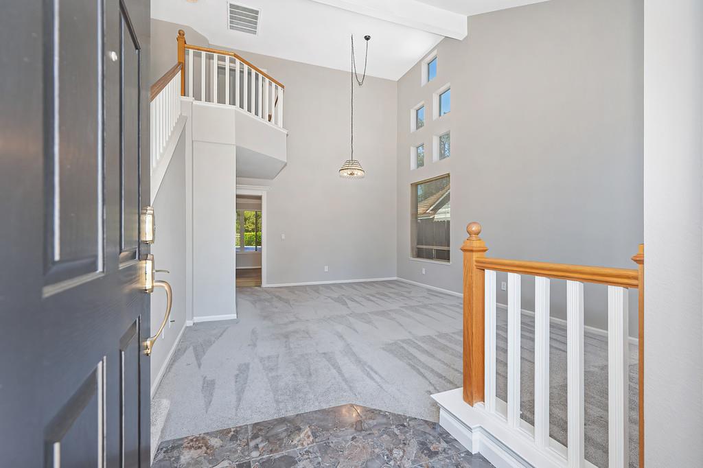 15212 Medella Circle Rancho Murieta, CA 95683 - Photo 3 of 32