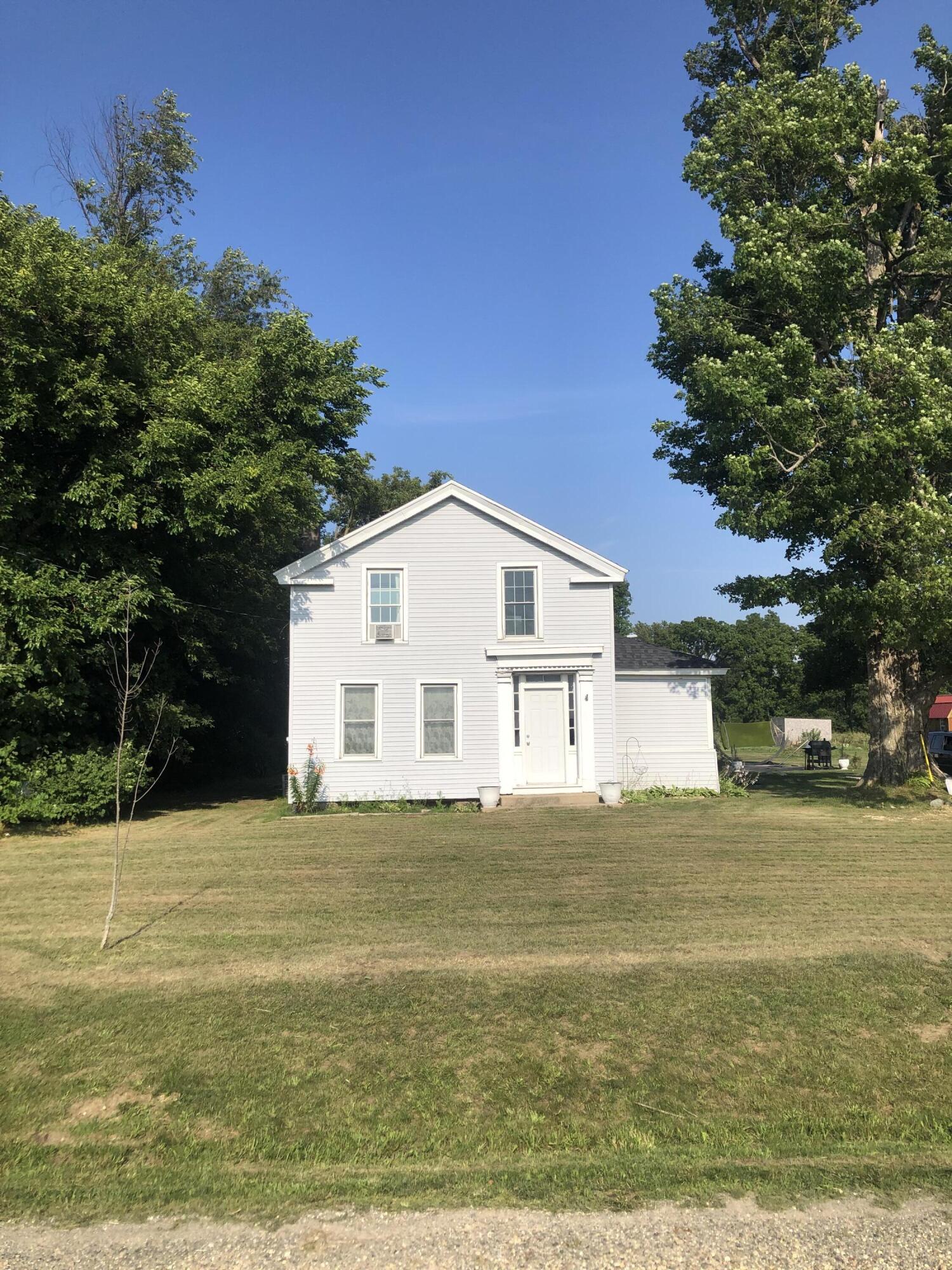 75621 County Road 681 Decatur, MI 49045 - Photo 1 of 24 IMG_6743