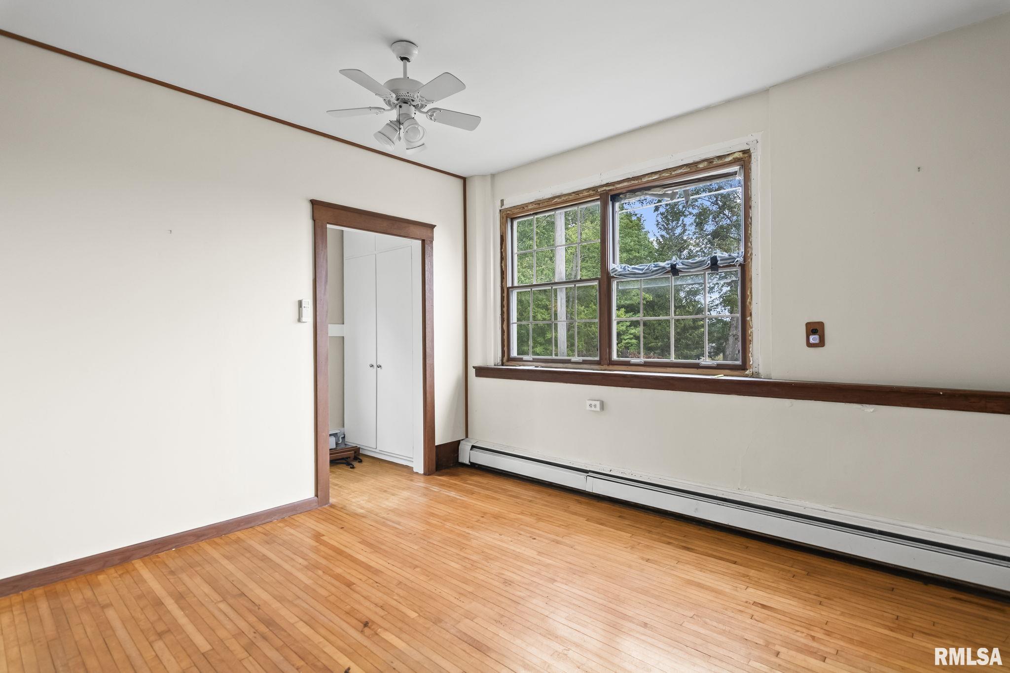 24539 Indian Point Avenue Athens, IL 62613 - Photo 26 of 62 Gallery Image 26