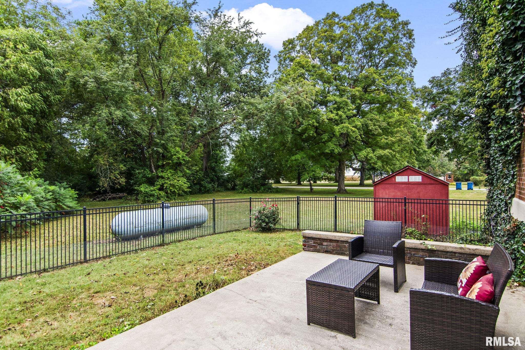 24539 Indian Point Avenue Athens, IL 62613 - Photo 44 of 62 Gallery Image 44