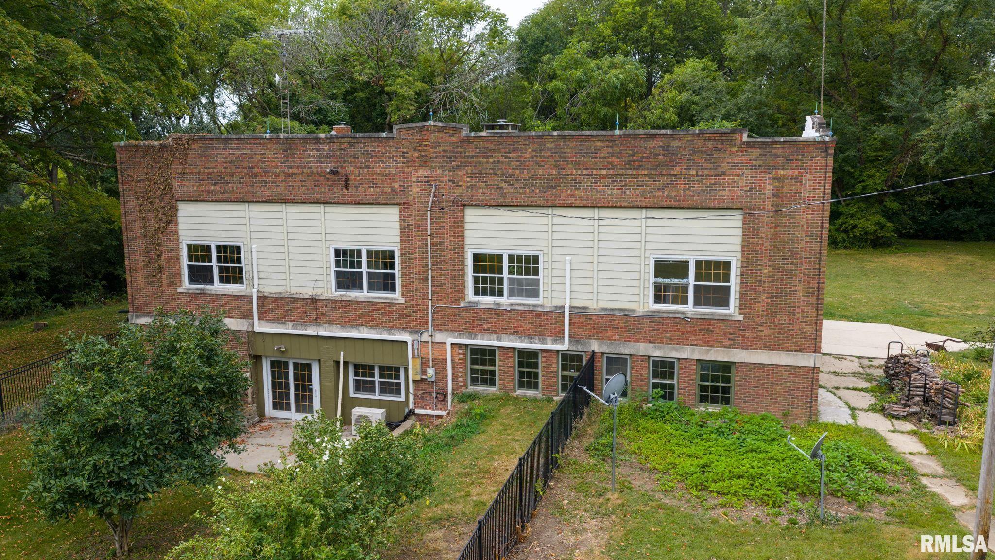 24539 Indian Point Avenue Athens, IL 62613 - Photo 54 of 62 Gallery Image 54