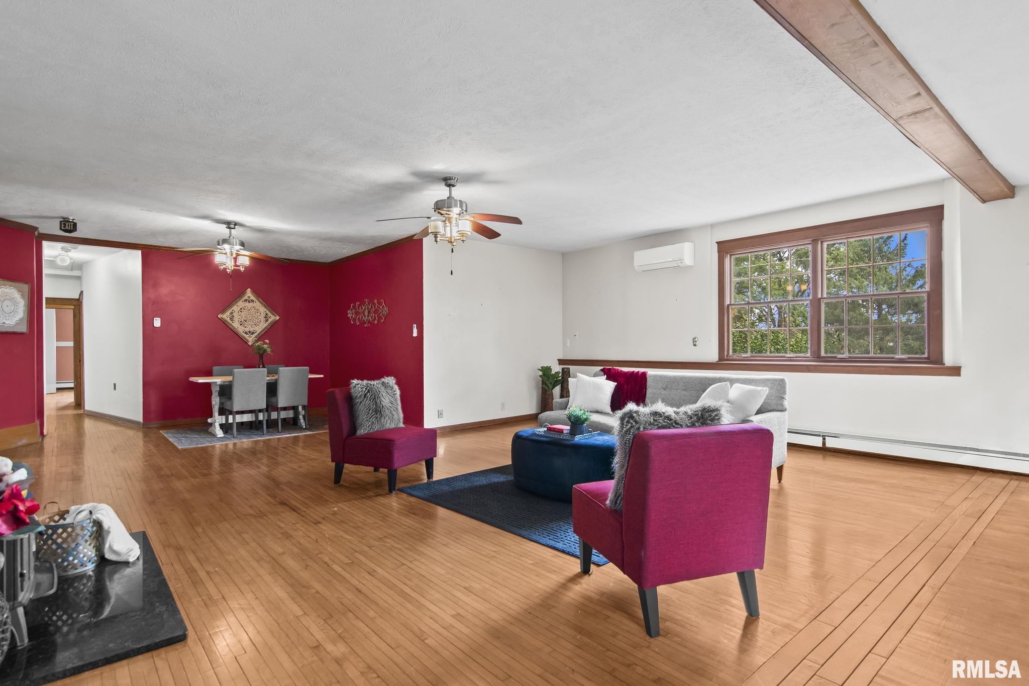 24539 Indian Point Avenue Athens, IL 62613 - Photo 10 of 62 Gallery Image 10