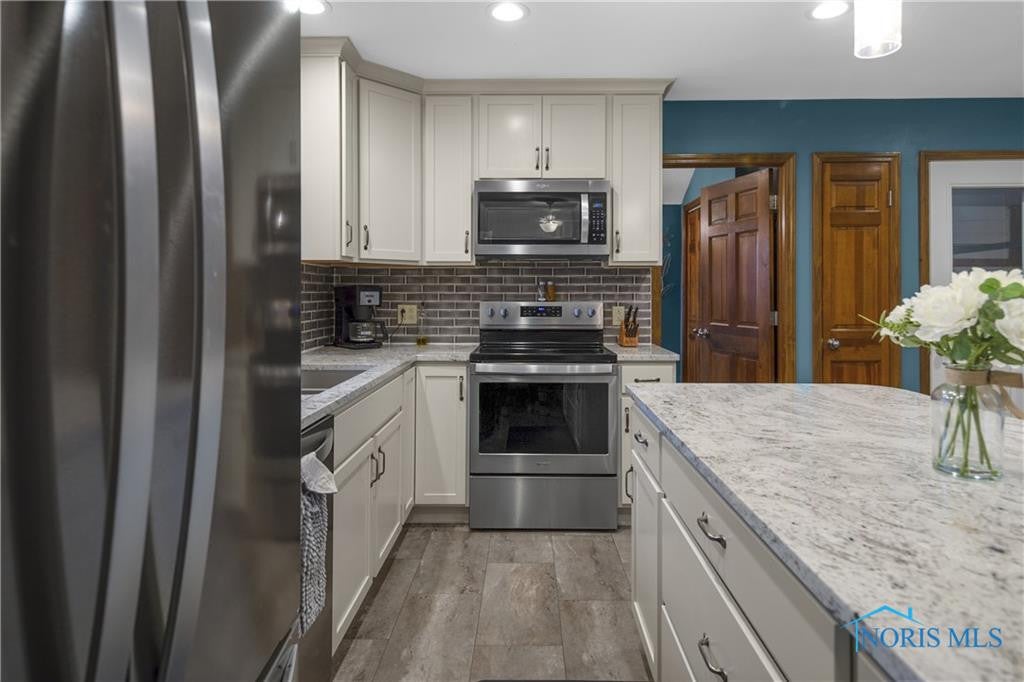 5120 Pickle Road Oregon, OH 43616 - Photo 26 of 50 Gallery Image 26