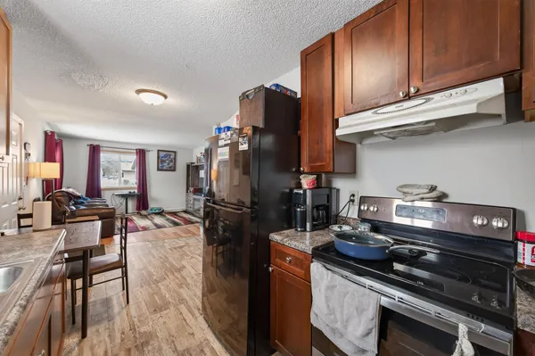 $149,900 | 6530 83rd Court North, Brooklyn Park, MN 55445