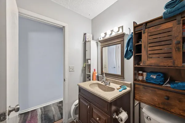$149,900 | 6530 83rd Court North, Brooklyn Park, MN 55445